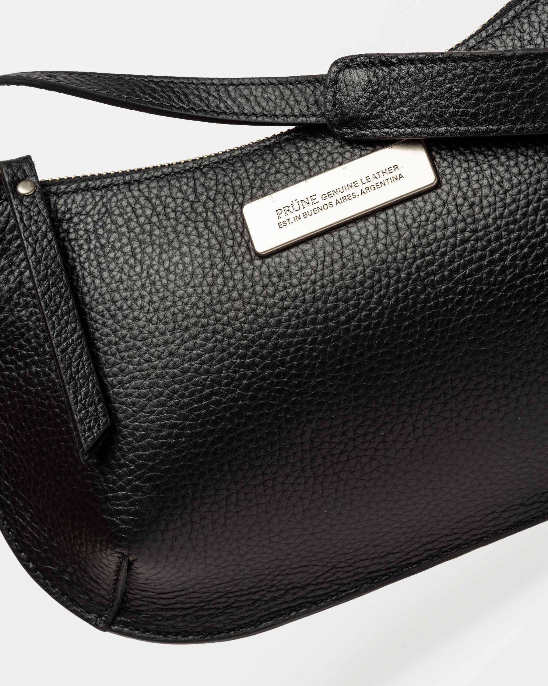 CARTERA AL HOMBRO MIAMI EN CUERO GRANEADO