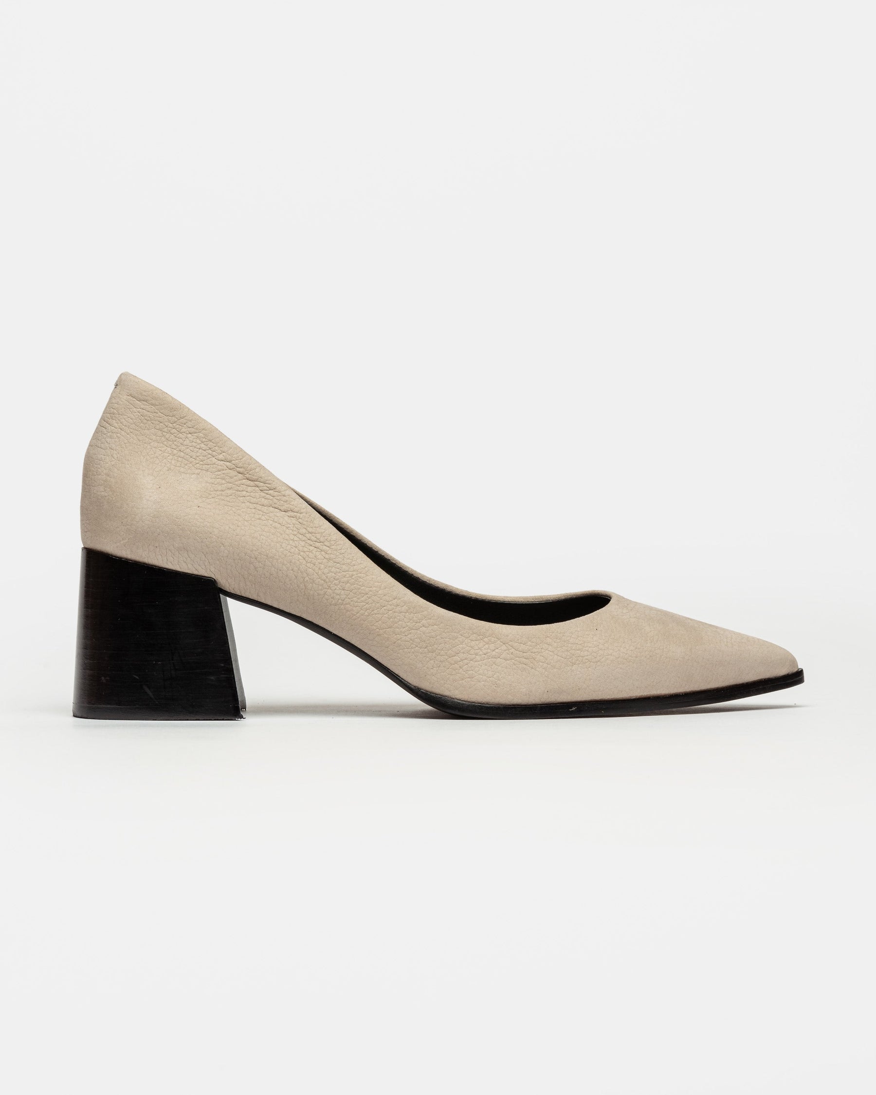 STILETTO LARA EN CUERO