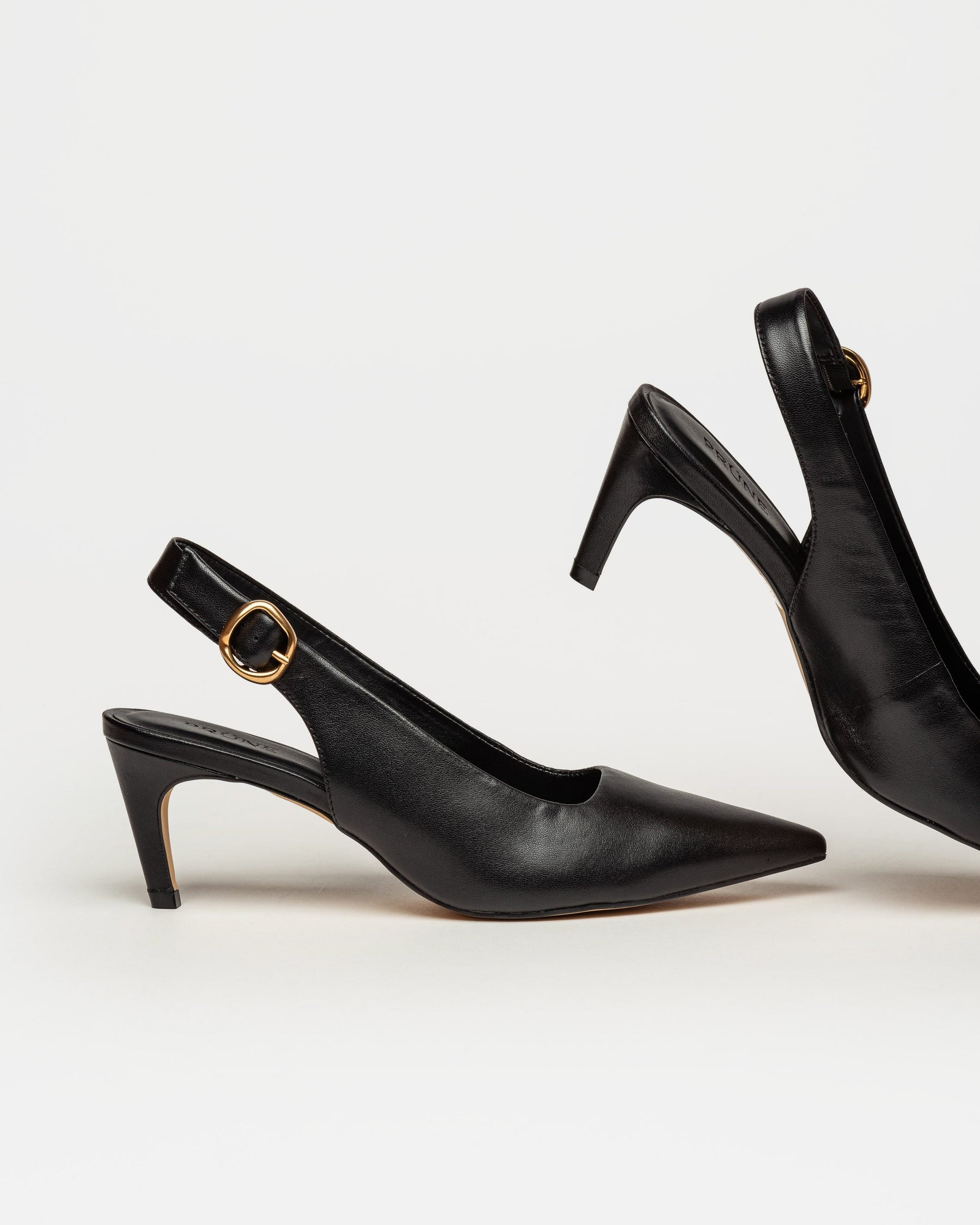 STILETTO CALCIO EN CUERO LISO