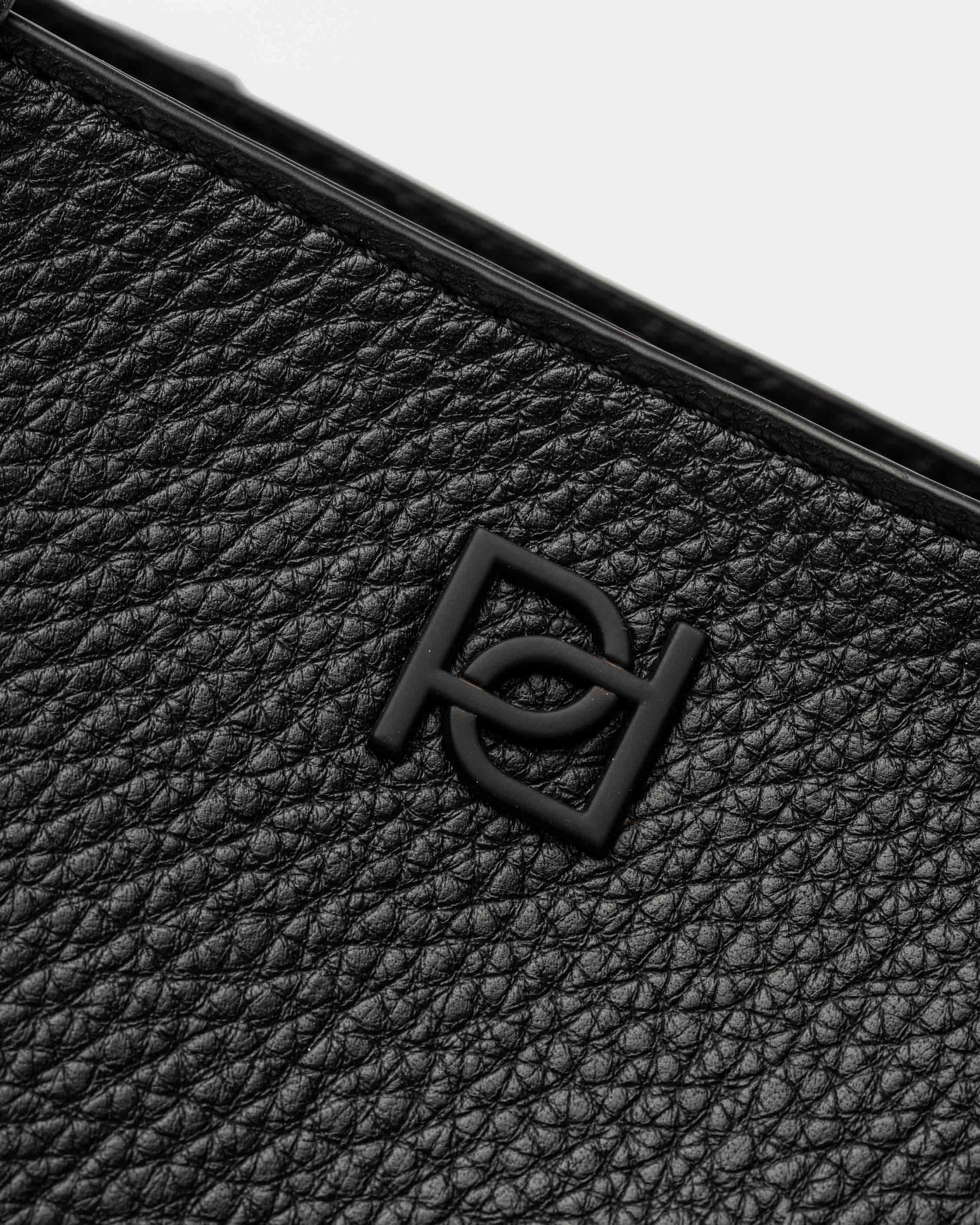 CARTERA AL HOMBRO ELLA EN EFECTO CUERO GRANEADO