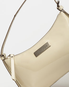 CARTERA AL HOMBRO MIAMI EN CUERO CHAROL