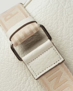 CARTERA DE MANO THE CARTI EN CUERO GRANEADO