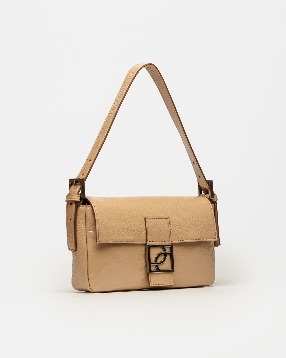 CARTERA AL HOMBRO NATURE EN CUERO CHAROL