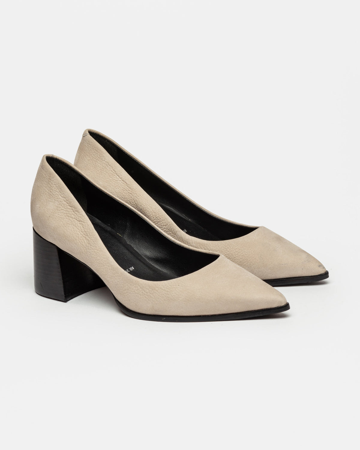 STILETTO LARA EN CUERO