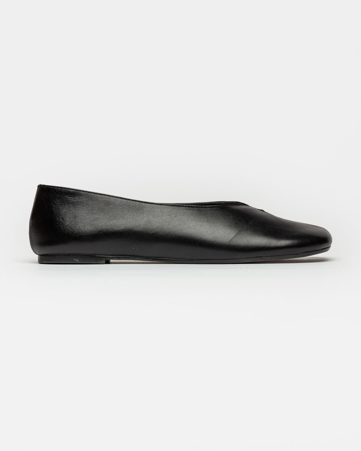 BALLERINA FINA EN CUERO LISO