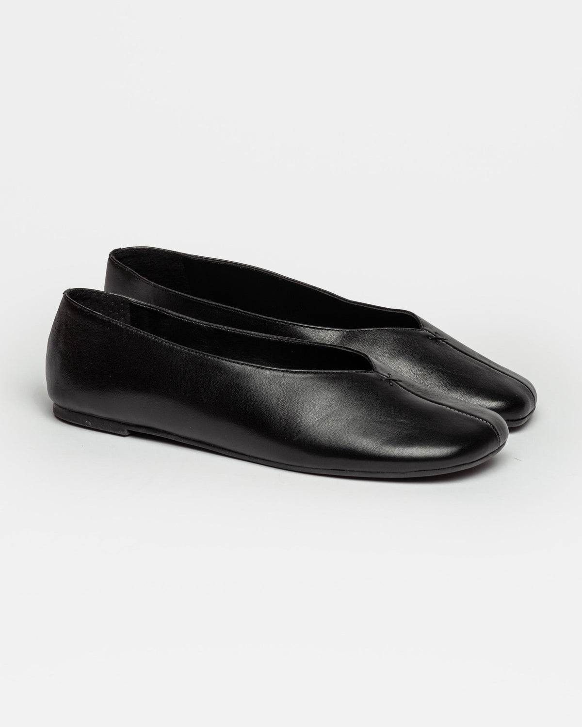 BALLERINA FINA EN CUERO LISO