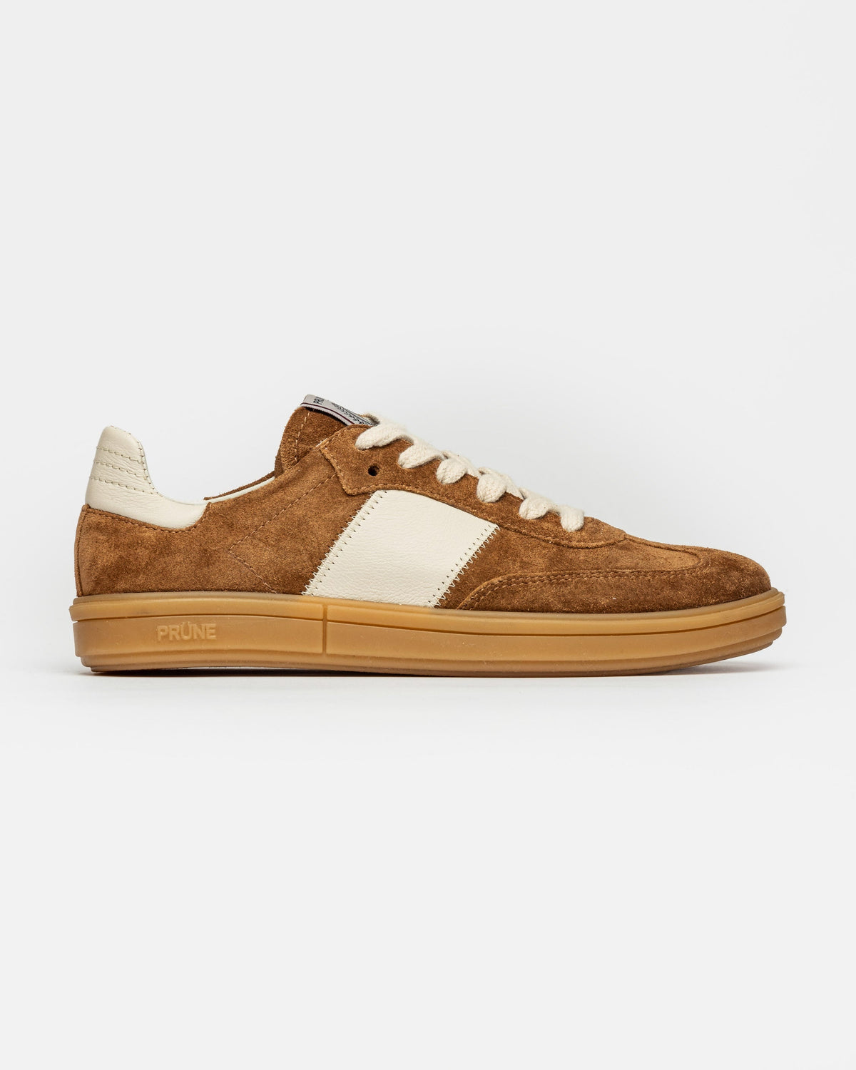SNEAKER NALA EN GAMUZA