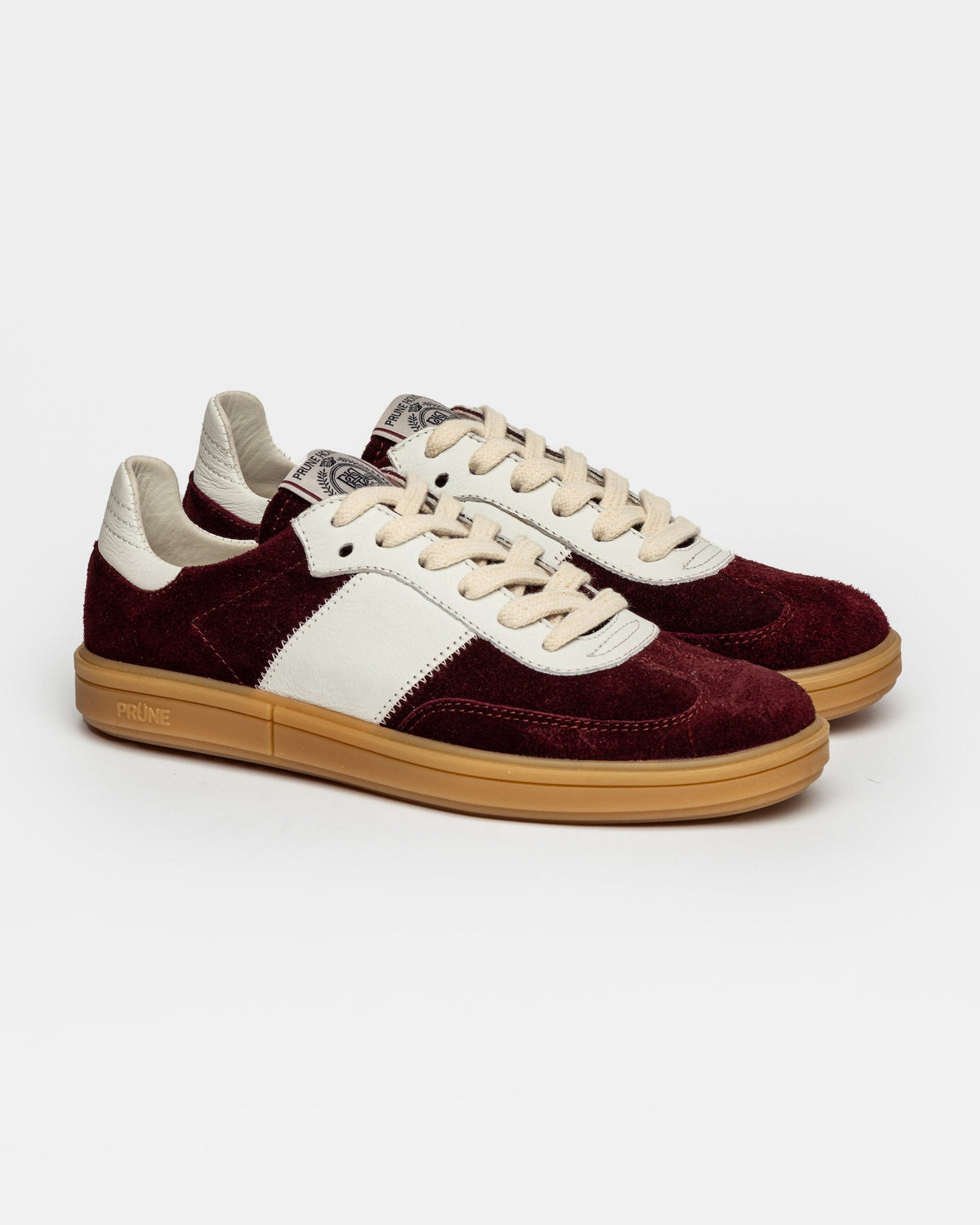 SNEAKER NALA EN GAMUZA