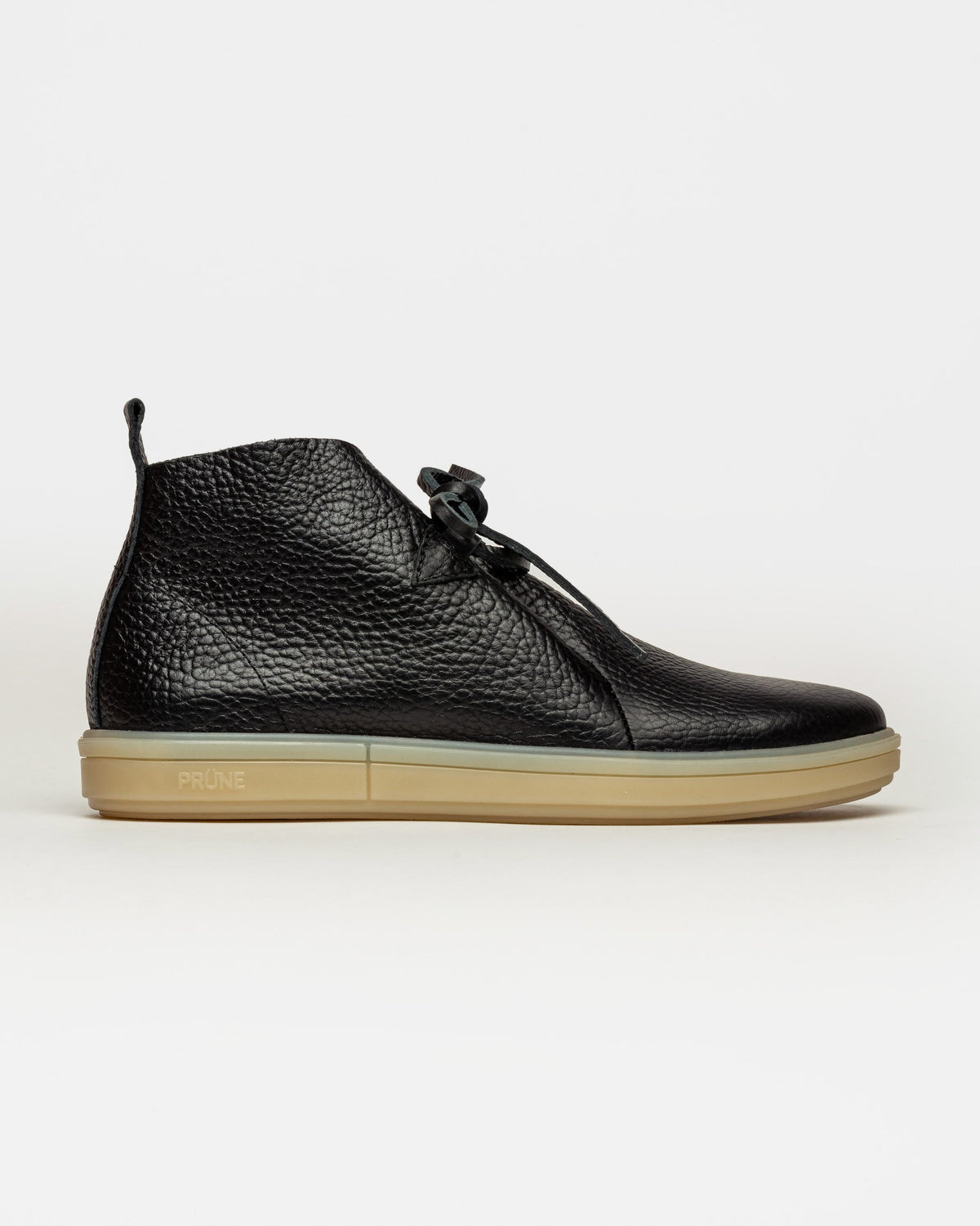 SNEAKER SUZANA EN CUERO GRANEADO