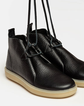 SNEAKER SUZANA EN CUERO GRANEADO