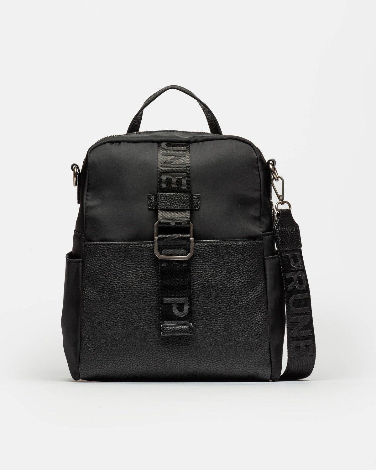 MOCHILA ANA EN NYLON