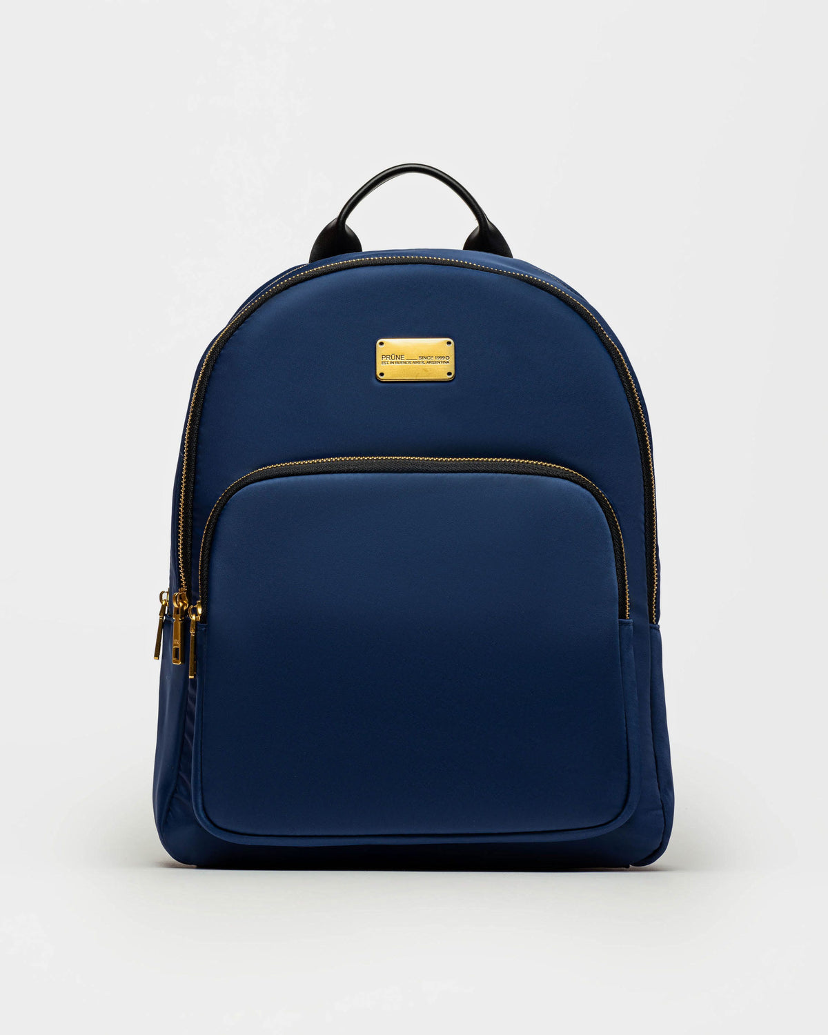 MOCHILA BRUNA EN NYLON