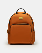 MOCHILA BRUNA EN NYLON